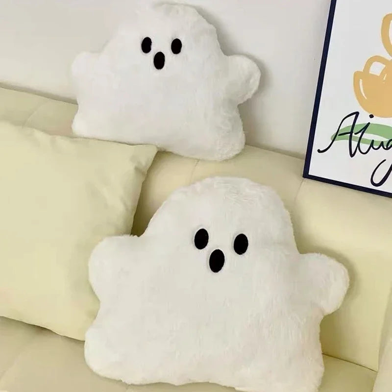 Halloween Ghost Plush Throw Pillow – Soft Stuffed Cushion for Home, Bedroom & Party Decor 🎃👻