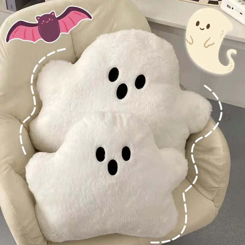 Halloween Ghost Plush Throw Pillow – Soft Stuffed Cushion for Home, Bedroom & Party Decor 🎃👻